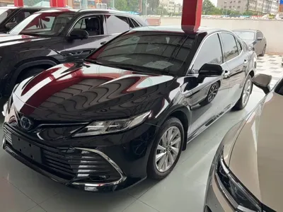 Toyota Camry 2024, 34100 км, за 137300 CNY