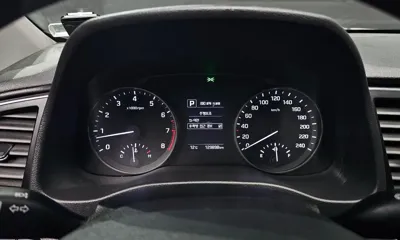 Hyundai Avante 2017, 129898 км, за 8300000 KRW - фото 8
