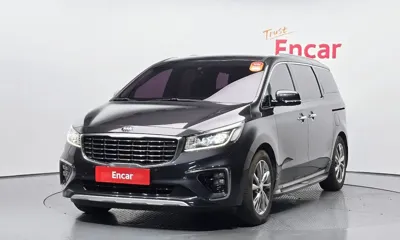 Kia Canival · 2019 год