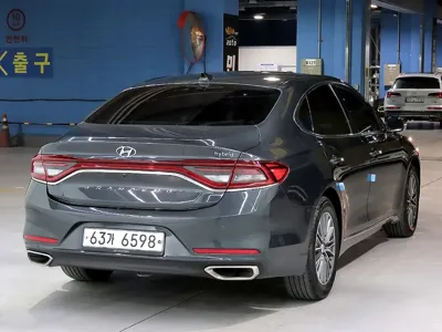 Hyundai Grandeur 2018, 226342 км, за 9200000 KRW