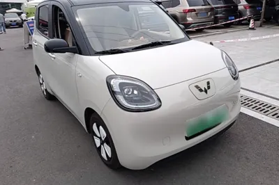 Wuling Hongguang MINIEV 2025, 5200 км, за 56661.07 CNY