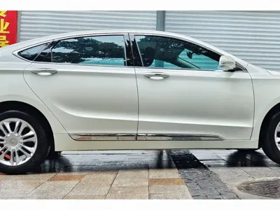 Geely Borui 2015, 70000 км, за 18800 CNY