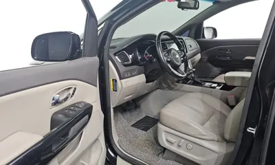 Kia Canival 2018, 136741 км, за 11990000 KRW - фото 10