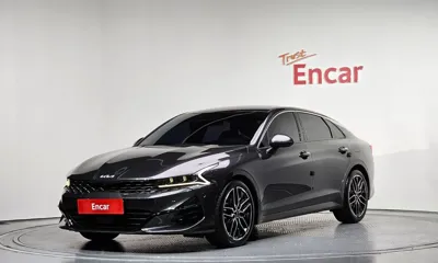 Kia K5 · 2022 год