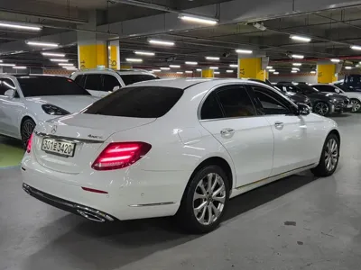 Mercedes-Benz E-Class 2020, 58409 км, за 35800000 KRW