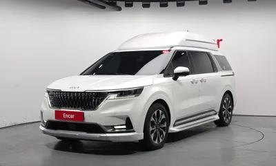 Kia Canival · 2023 год