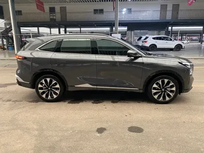 Changan 长安CS75PLUS 2025, 6000 км, за 92800 CNY
