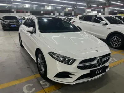 Mercedes-Benz A-Class 2023, 37000 км, за 142800 CNY - фото 3