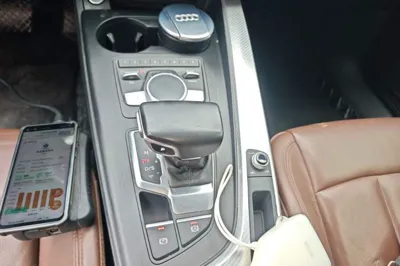 Audi A4L 2018, 135400 км, за 87444.65 CNY
