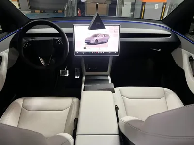 Tesla Model Y 2026, 366 км, за 38350000 KRW - фото 7