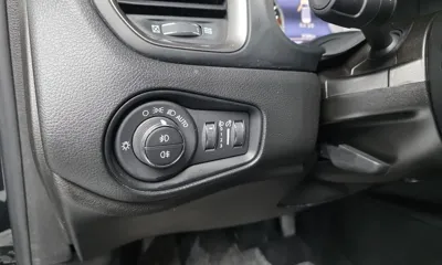Jeep Renegade 2021, 31328 км, за 18000000 KRW - фото 27