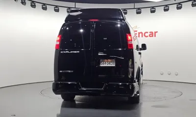 Chevrolet Express Van 2019, 23700 км, за 42500000 KRW