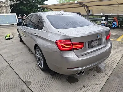 BMW 3 Series 2019, 90300 км, за 80300 CNY - фото 5