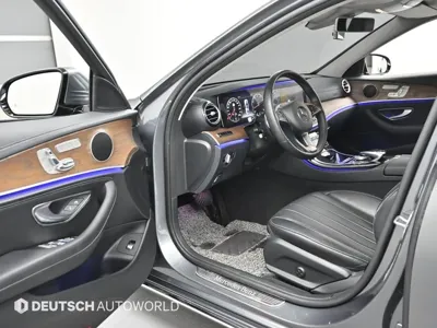 Mercedes-Benz E-Class 2017, 109079 км, за 18800000 KRW - фото 11