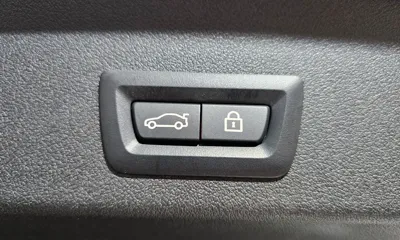 BMW 1-Series 2022, 13612 км, за 33300000 KRW - фото 31