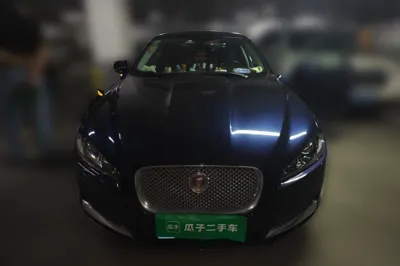 Jaguar XF 2015, 128300 км, за 52921.12 CNY