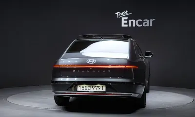 Hyundai Grandeur 2023, 16382 км, за 32400000 KRW