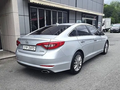 Hyundai Sonata 2015, 192084 км, за 5900000 KRW