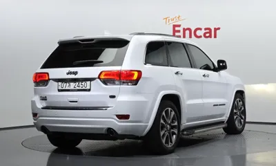Jeep Cherokee 2018, 116614 км, за 16900000 KRW