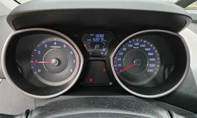 Hyundai Avante 2013, 168218 км, за 3300000 KRW - фото 7