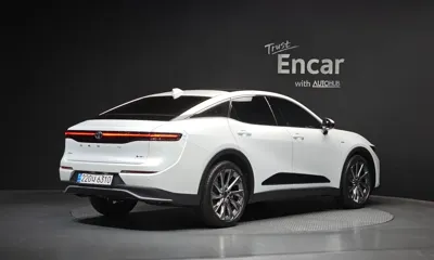 Toyota Crown 2025, 6681 км, за 83500000 KRW