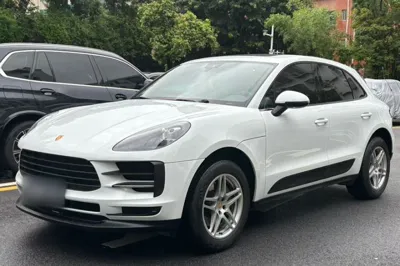 Porsche Macan · 2020 год