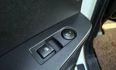 KG_Mobility_Ssangyong KORANDO 2018, 113946 км, за 11500000 KRW - фото 17