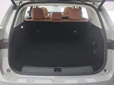 Leapmotor Leapmotor C10 2025, 15200 км, за 110900 CNY