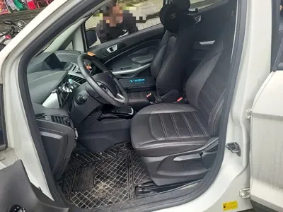 Ford EcoSport 2015, 120800 км, за 20299 CNY - фото 12
