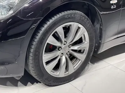 Infiniti Q70 2013, 130000 км, за 36000 CNY - фото 9
