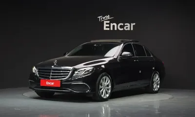 Mercedes-Benz E-Class · 2017 год