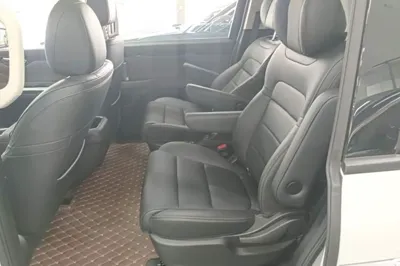 GAC Trumpchi E8 New Energy 2024, 40000 км, за 154323.2 CNY - фото 25