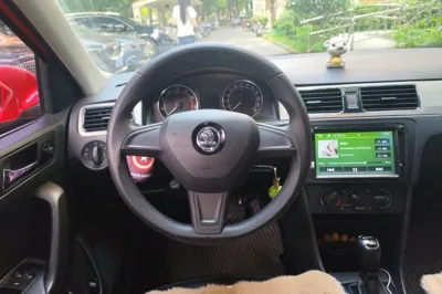 Skoda Rapid Spaceback 2016, 72400 км, за 26872.57 CNY - фото 10
