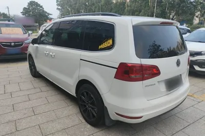 Volkswagen Sharan 2013, 90400 км, за 62489.28 CNY