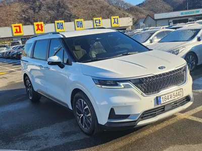 Kia Canival 2021, 127381 км, за 23000000 KRW