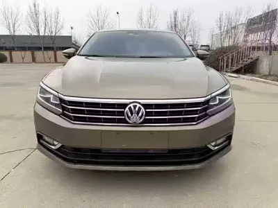 Volkswagen Passat 2016, 80000 км, за 49000 CNY