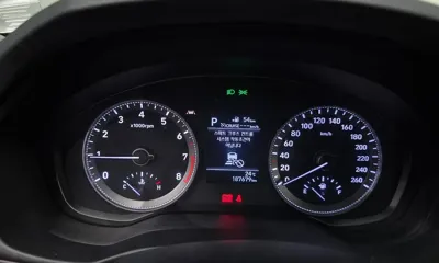 Hyundai Grandeur 2018, 187679 км, за 9800000 KRW - фото 8
