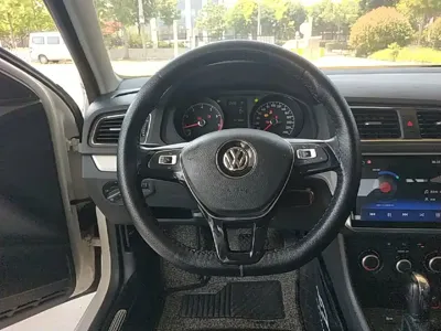 Volkswagen Lavida 2019, 53700 км, за 45199 CNY - фото 11