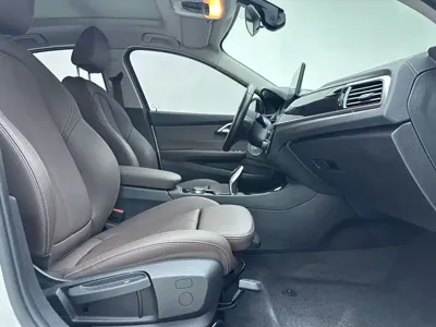 BMW 1 Series 2022, 26000 км, за 108800 CNY - фото 8