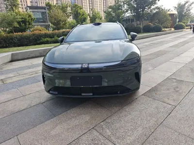 Zeekr 极氪007GT 2025, 12000 км, за 158800 CNY