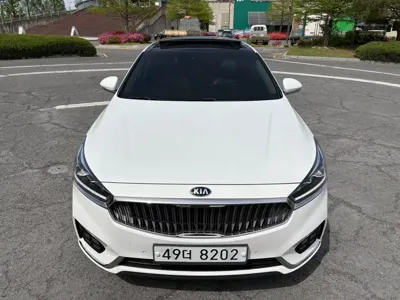 Kia K7 · 2017 год