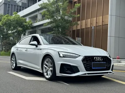 Audi A5 (Import) 2022, 35000 км, за 112000 CNY