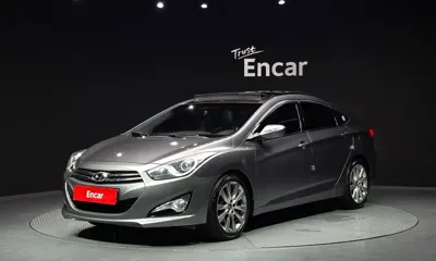 Hyundai i40 · 2012 год