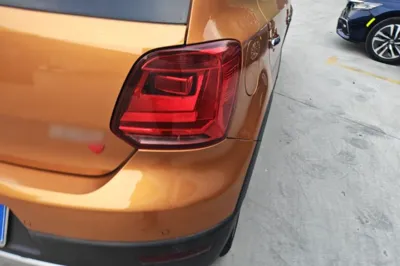 Volkswagen Polo 2018, 44800 км, за 52595.89 CNY - фото 7