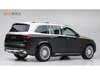 Mercedes-Benz GLS 2024, 59000 км, за 630000 CNY