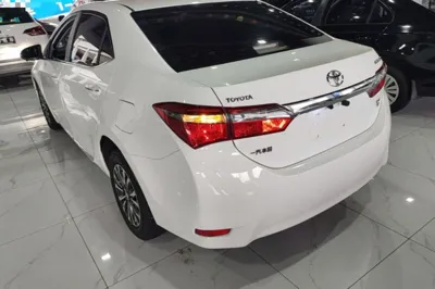 Toyota Corolla 2018, 75600 км, за 61304.09 CNY - фото 4