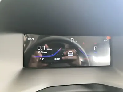 Geely Emgrand 2026, 100 км, за 61000 CNY - фото 12