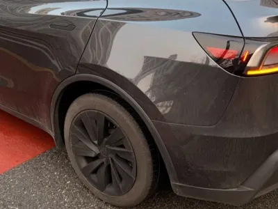 Tesla Model Y 2025, 21000 км, за 41620000 KRW
