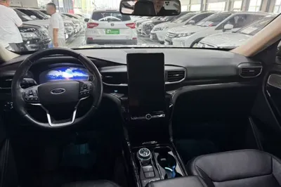 Ford Explorer 2020, 39800 км, за 164151.19 CNY - фото 8