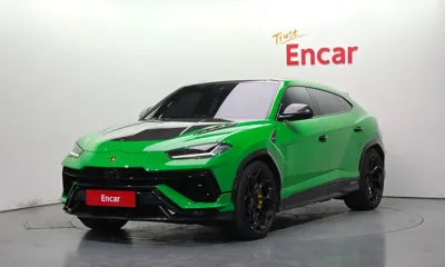Lamborghini Urus · 2024 год